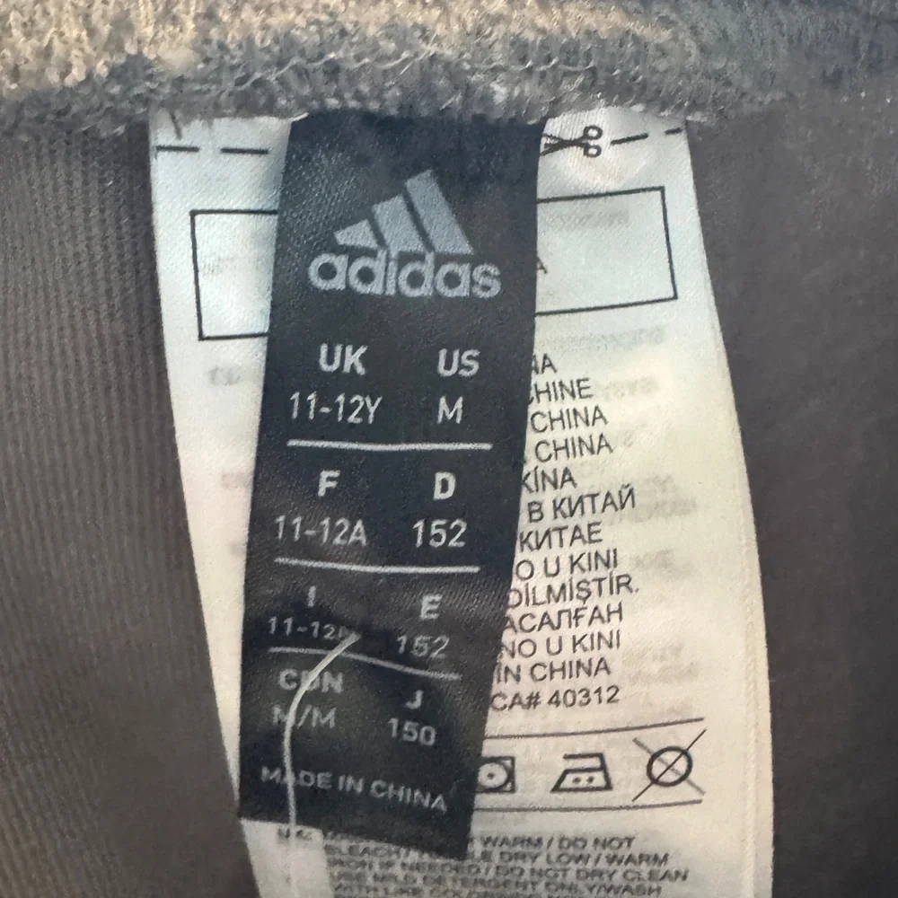 Adidas Lego Girls Multi Sport Sweatpants‎ Mystery Gray Real Magenta Medium NWT